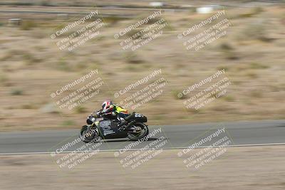 media/Apr-20-2025-AHRMA (Sun) [[393a79c373]]/Race/Group 11 early race/Turn 4b/